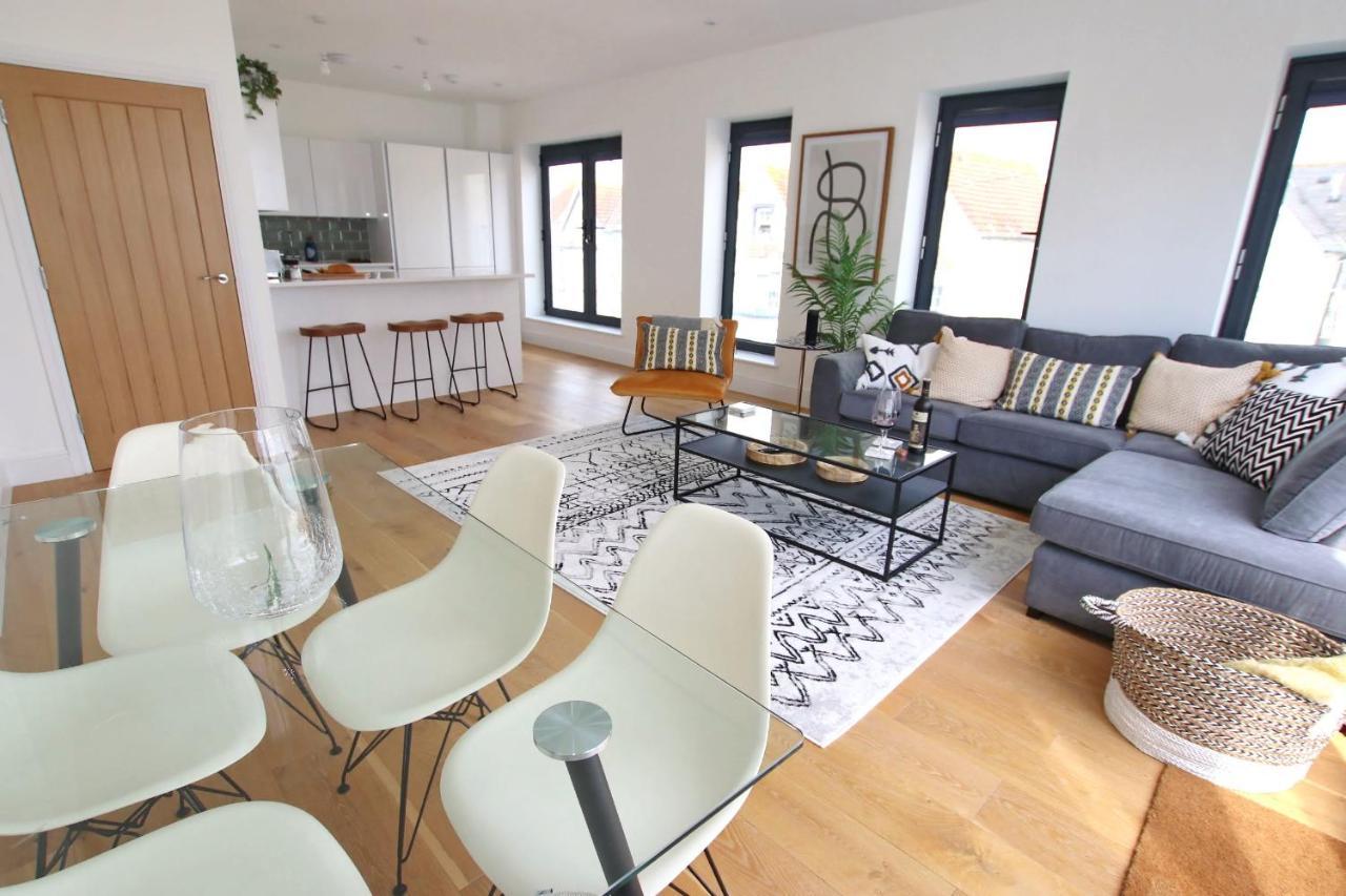 Modern Home For Small Groups By Stones Throw Apartments - Free Parking - Sea View Вортінг Екстер'єр фото